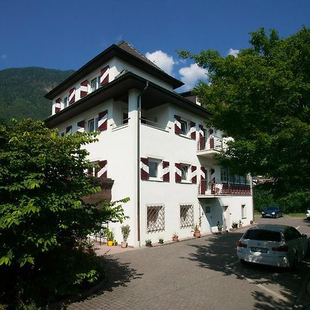 Pension Angergut チェルメス エクステリア 写真