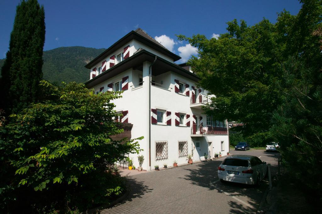 Pension Angergut チェルメス エクステリア 写真